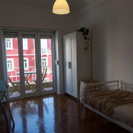 Key Hub - 6-10 * Lisboa