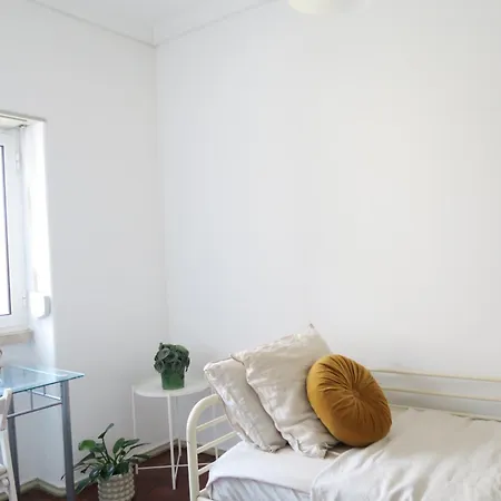 Key Hub - 6-10 Lisbon