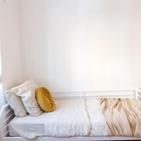 Key Hub - 6-10 Homestay *
